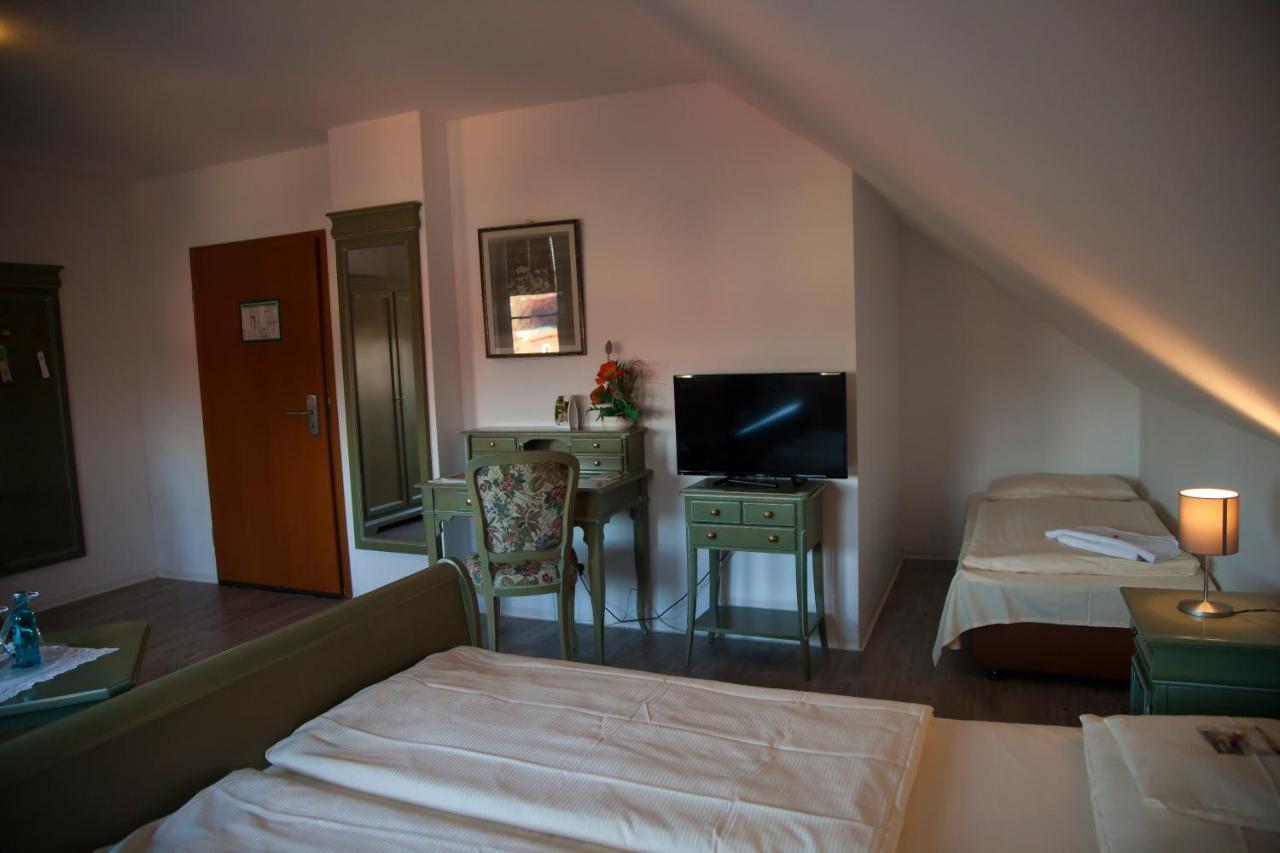 צוסן Flair Hotel Reuner מראה חיצוני תמונה