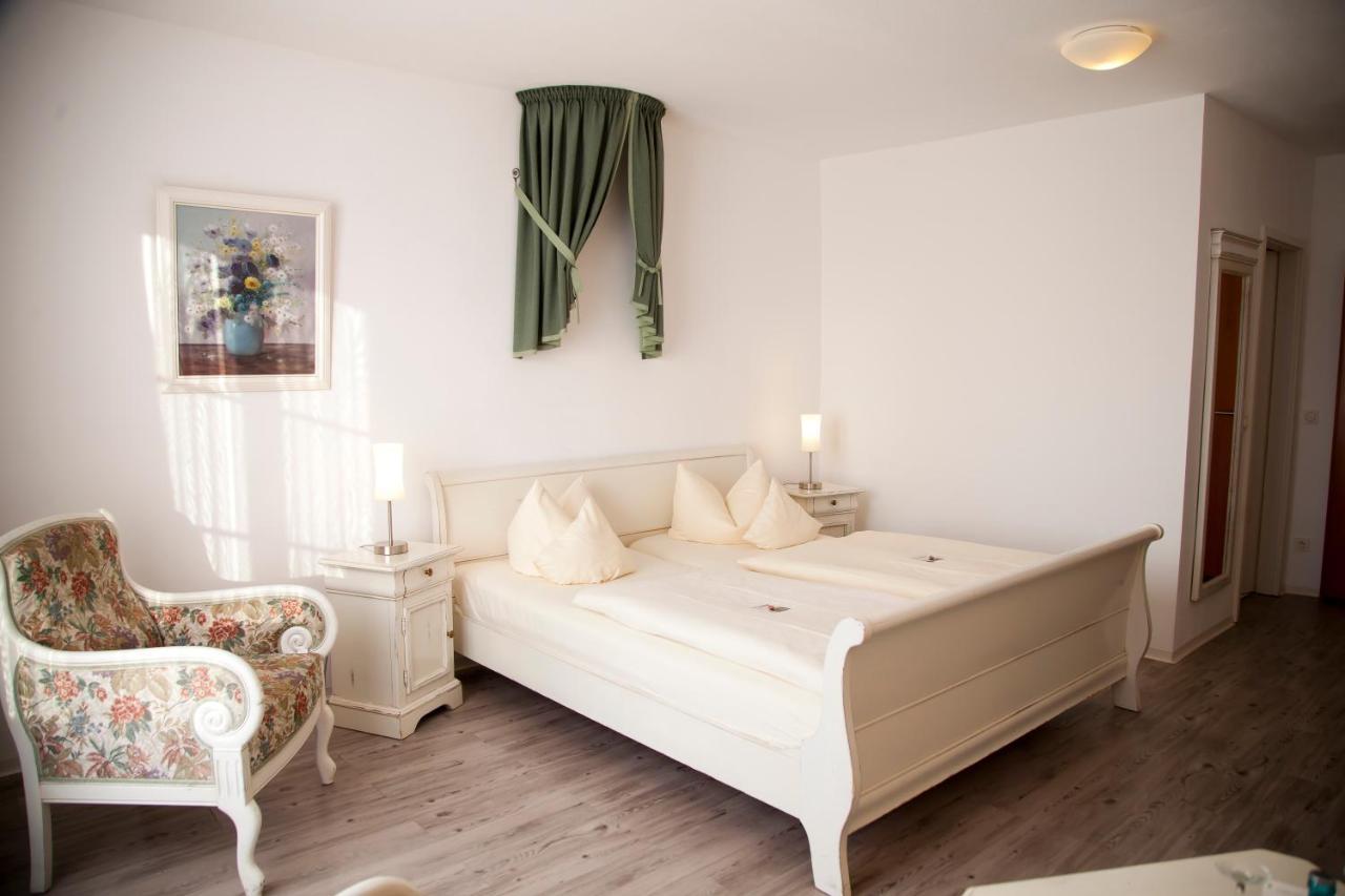 צוסן Flair Hotel Reuner מראה חיצוני תמונה