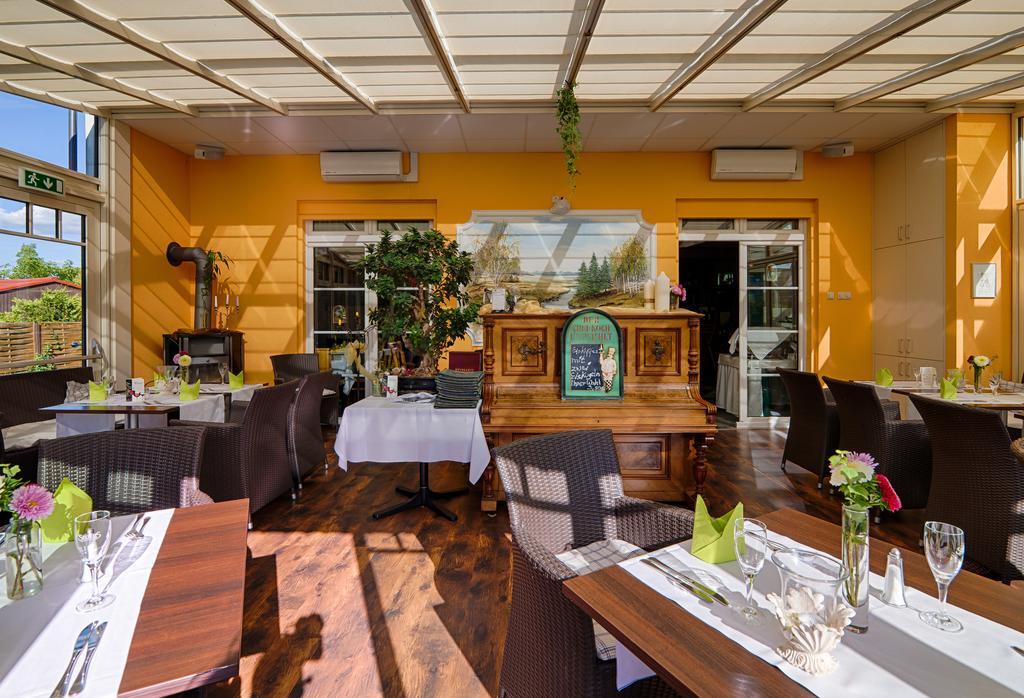 צוסן Flair Hotel Reuner מראה חיצוני תמונה